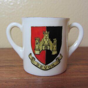 W.H. Goss crested heraldry china vintage Devon Torquay (GC063 Grace)